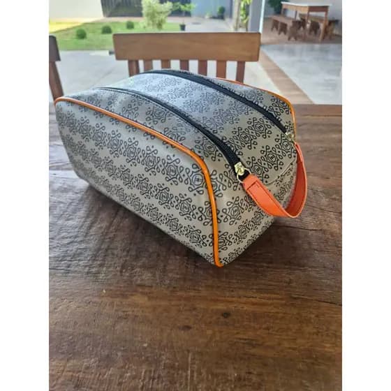 Necessaire Grande Bolsa de Mão Monogram Mala Organizadora Maquiagem Original Torontos
