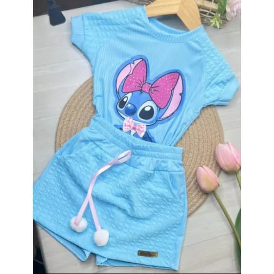 conjunto Stitch shorts e blusa TAM 4 ao 10