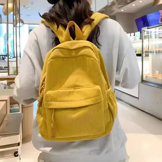 Mochila Pequena Feminina De Veludo Cotelê (32 x 28 x 11) Estilo Juvenil Casual Escolar Trabalho