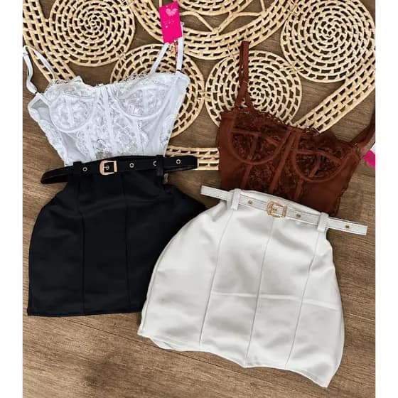 Kit Look Completo - Short saia com cinto fino + Corselet Renda Premium PMGG Festa, Natal, Ano Novo