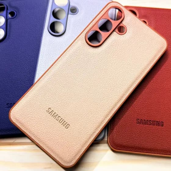 Capinha Samsung A57 A37 A17 A26 A16 A07 A15 A36 A56 A06 A14 Couro Premium Aveludada Luxo Anti Impacto Proteção de Câmera