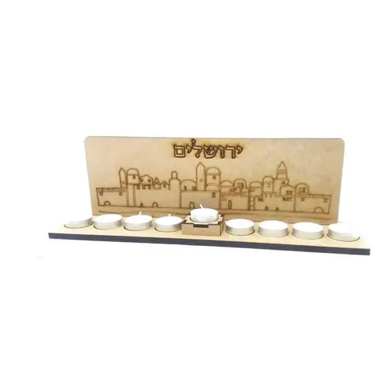 Chanukiá Em Mdf. Candelabro Para 9 Velas