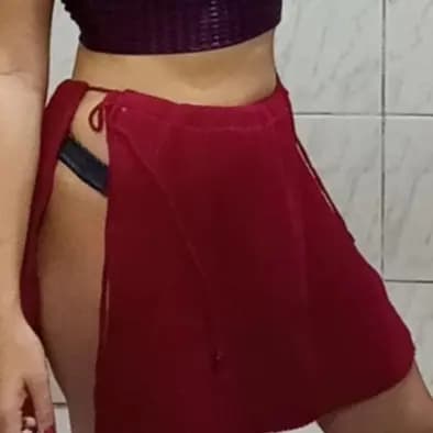 saia de tricot curta de praia com abertura dos lados saida de praia e piscina