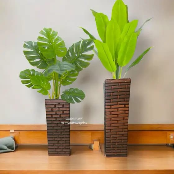 Vaso Decorativo Alto de Madeira Ideal para Jardim, Sala e Varanda