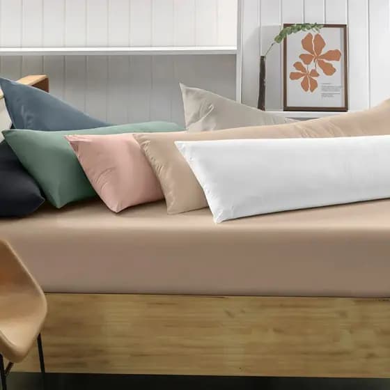 Fronha Travesseiro de Corpo Xuxão Body Pillow Antelburg Toque Acetinado Macio e Aveludado 40 x 1,30