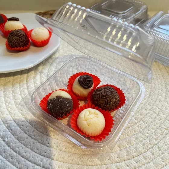 Embalagem para bolos e doces 4 brigadeiros 300 unidades