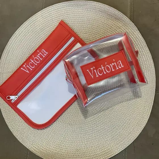 PORTA ESCOVA DE DENTE COM NECESSAIRE PERSONALIZADA FARMACINHA KIT HIGIENE