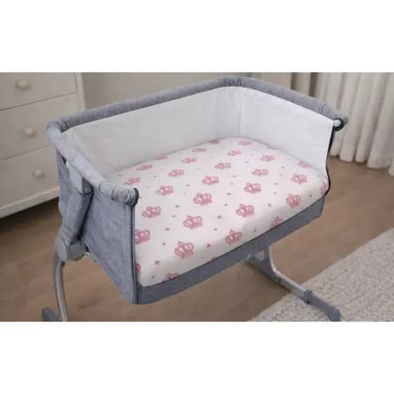 Colchonete para berço Moisés Coroa rosa 85cm X 50cm com espuma e ziper