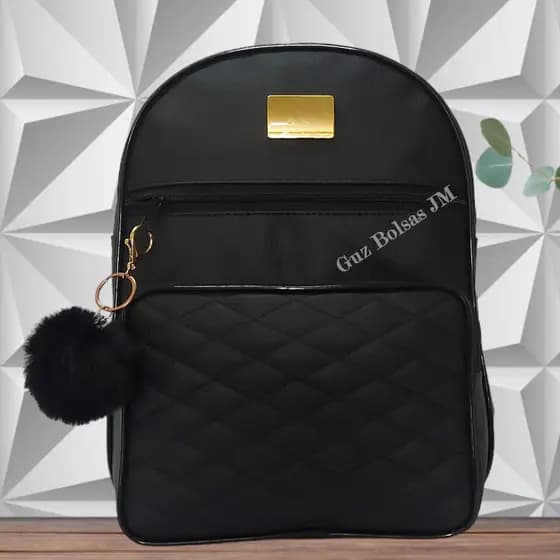 Mochila Feminina Bolsa de Costa c/ Alças Reguláveis 3 Ziper + Chaveiro de POMPOM Promoção