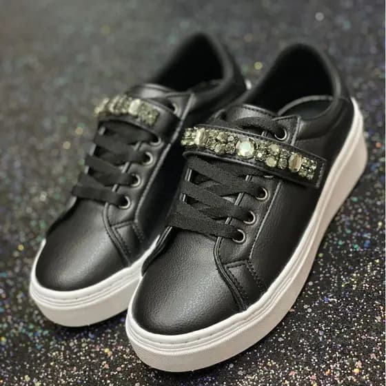 Sapato Tênis Cadarço Pedraria Conforto Moda Feminina