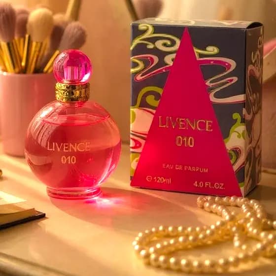 Perfume Feminino Cheiro RomÂntico Marcante Importado 100 ml Fantasi -010 Presente
