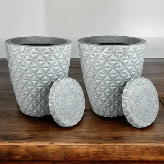 kit 2 Vasos Decorativo Para Planta Natural Polietileno Redondo Diamante Com Prato PP
