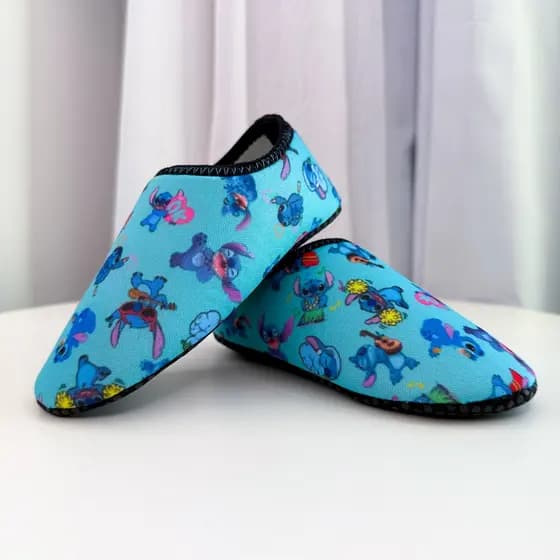 Sapatilha Infantil Calce Fácil Masculina Stitch Sapato Meia Antiderrapante Confortável Praia Escola
