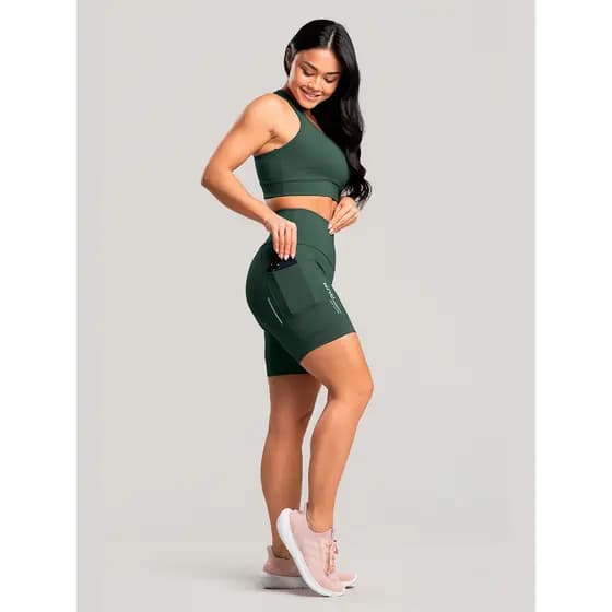 Conjunto Top e Short Run Alta Sustentação Verde Massam Fitness