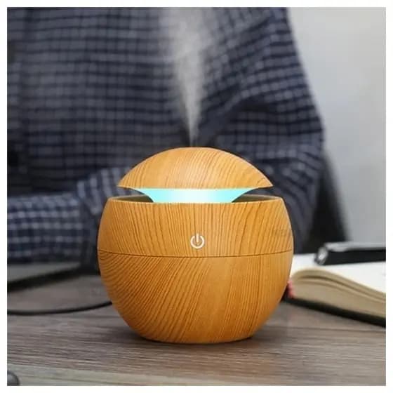 Mini Aromatizador De Ambientes Difusor Purificador Umidificador De Ar USB Com Luz Led Redondo Bege