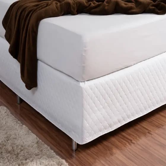 Saia Box Matelada com Elástico King Branco