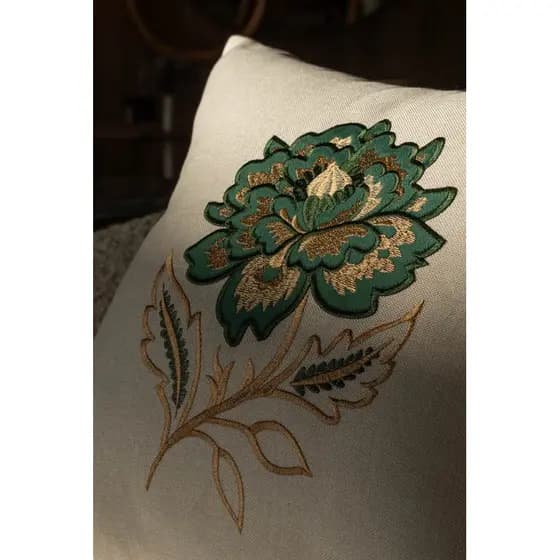 Almofada Bordada Floral Peônia 45x45cm Com Enchimento Luxo Sofá Decoração
