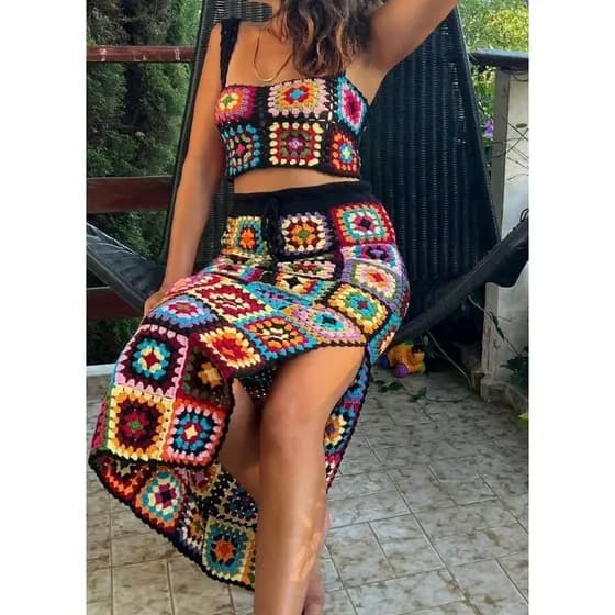 Saia mide de Crochê Feminina Colorida Artesanal Boho Chic Moda Praia Verão Estilo Festival