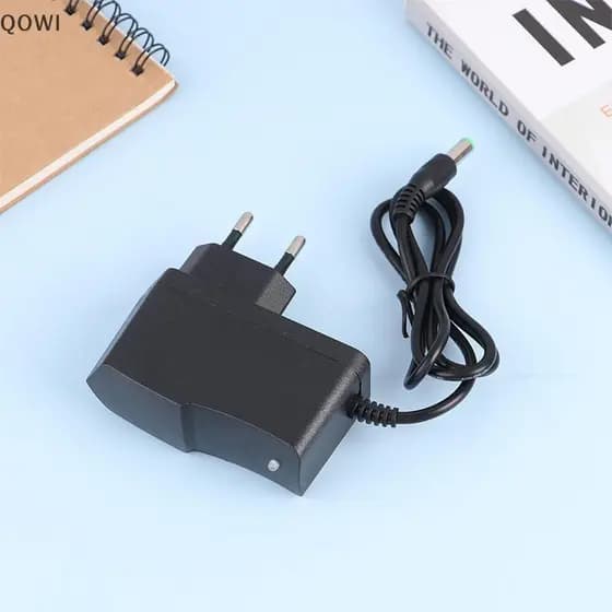 Carregador Universal qo Para Nível De Laser 3D/4D Plugue Ue Adaptador De Energia Ca Acessório De br