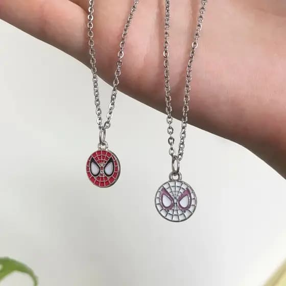 Conjunto de Colares Homem Aranha Colar Miles e Gwen Aço Inox Presente Dia dos Namorados