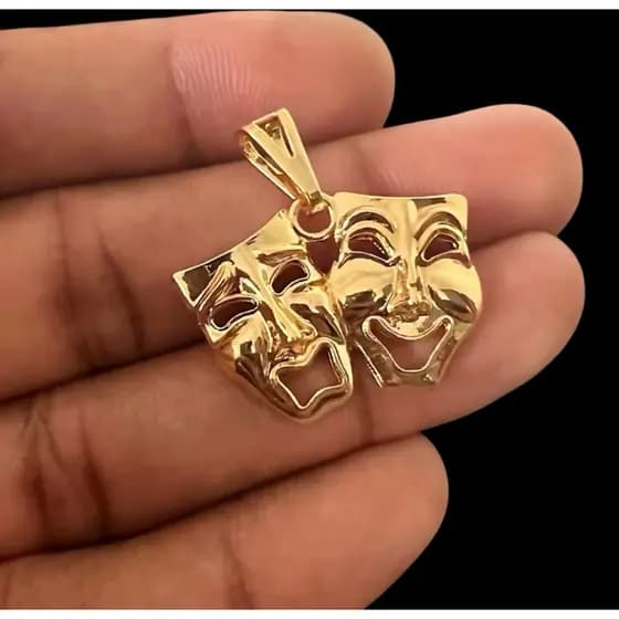 Pingente chora agora sorri depois banhado a ouro 18k