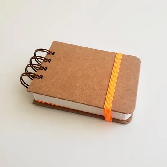 Mini Sketchbook Desenho e Aquarela 11x8cm - 300g Montval 40 folhas Neon Laranja