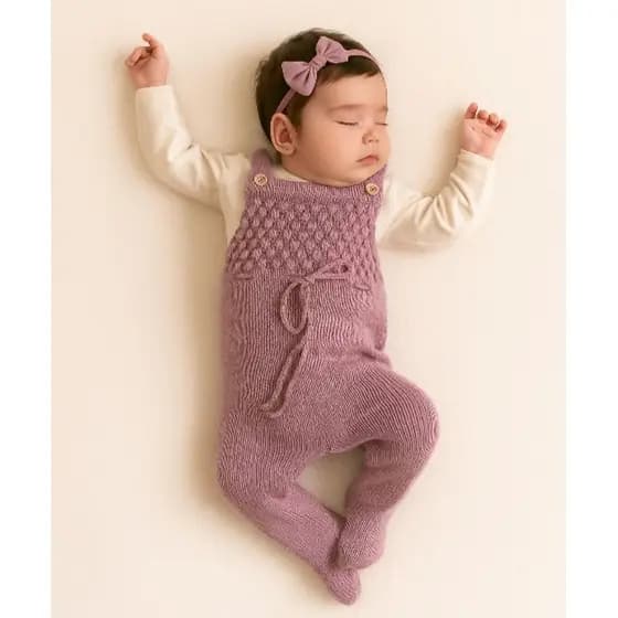 Jardineira Newborn com Pés Fechados em Tricô | Roupa para Ensaio Fotográfico Bebê | Unissex