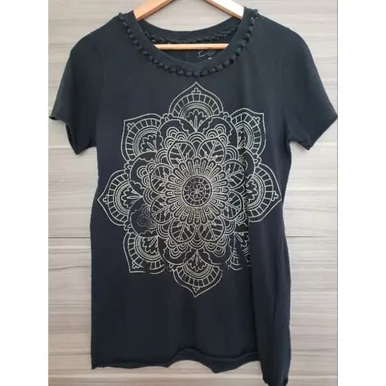 blusa de mangas curta feminina Taco, tam P.