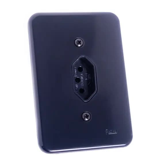 Tomada 3 Pólos 20a Linha Pollar Black Radial