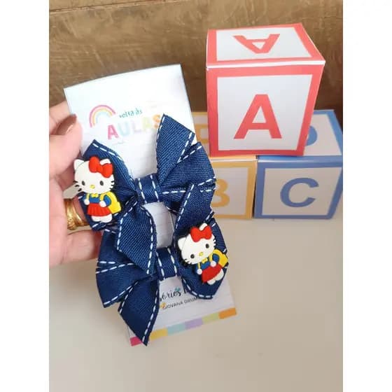 Laços volta às aulas, laços escolares, laço abc, laços Hello Kitty, laço infantil