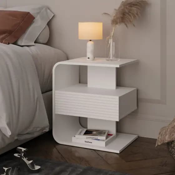 Mesa de Cabeceira 1 Gaveta e Nichos Moderna Mesa Lateral de Cama Celta - ViaNossa