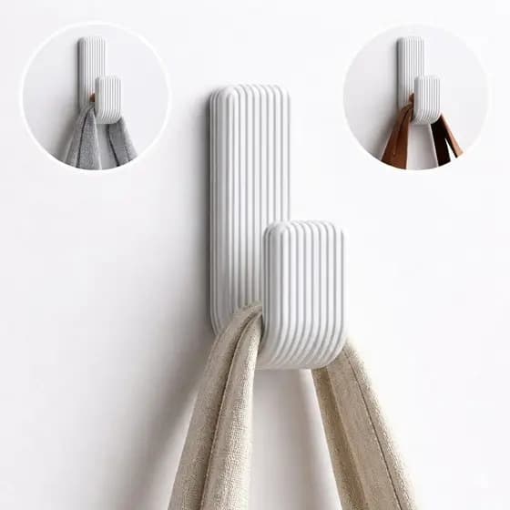 Kit Com 2 Ganchos Branco Suporte Resistente Com Fita Dupla Face Para Toalhas Roupas Acessórios