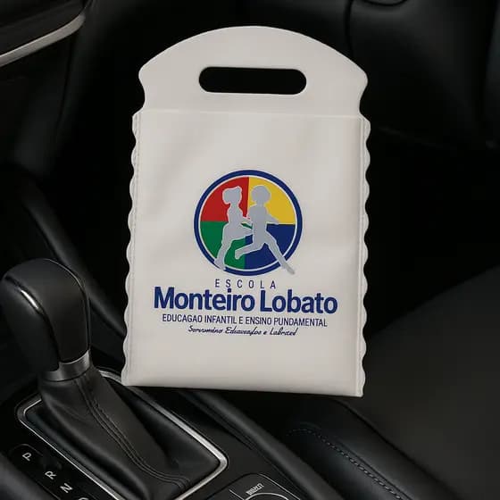 Kit 150 Lixeiras Lixocar TNT Personalizadas Brancas p/ Carro | Brinde Ecológico c/ Sua Logo Colorida