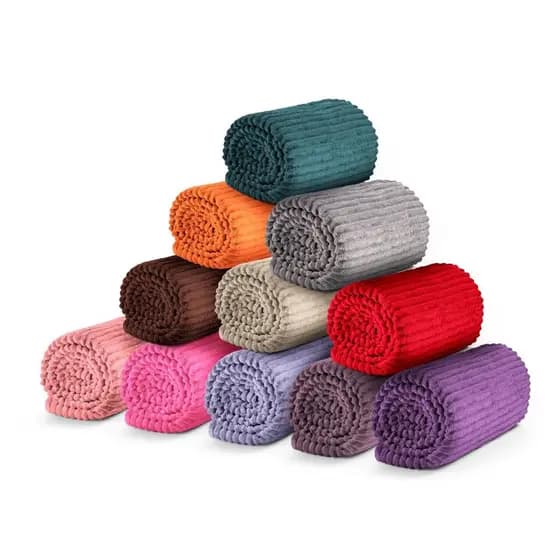 Manta Cobertor antialérgico Soft Alto Relevo Ondulada Canelada Mantinha Tamanho Cama Casal Para Frio 1,80 x 2,00 100% Microfibra