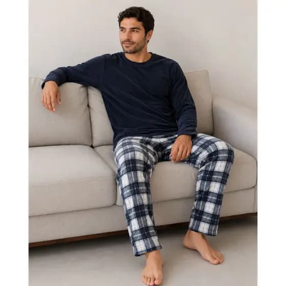 Conjunto Pijama De Frio Masculino Feminino de Inverno de Fleece Flanelado Plush não é Transparente Quentinho Juvenil