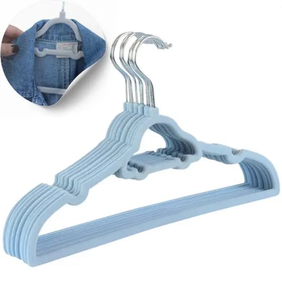 Kit【10】UN Cabide Carrinho Azul de Veludo Infantil Ultrafino – Ideal para roupas infantis e de bebê