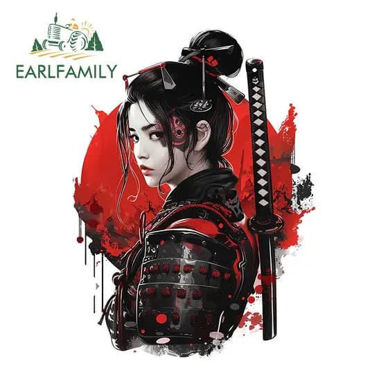 EARLFAMILY 13cm Samurai Feminino Com Sol Vermelho Adesivo De Carro À Prova De Riscos Capacete Da Motocicleta Pára-Brisa