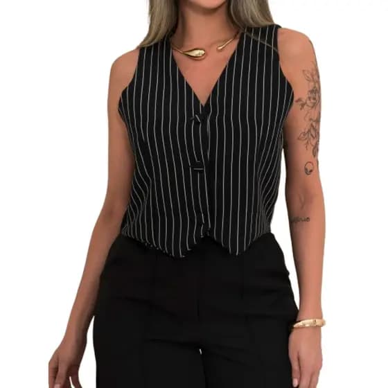 Coletinho Social Curto Listrado Social Decote V Com Botão Oferta Verão
