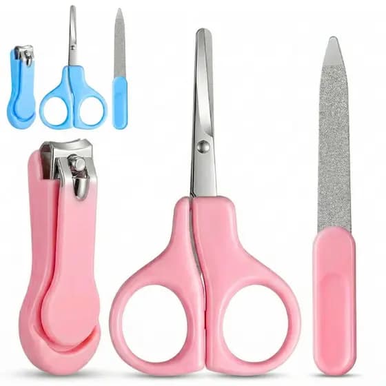 Kit Higiene Bebê Menino Menina Tesourinha Cortador de Unha e Lixa Rosa