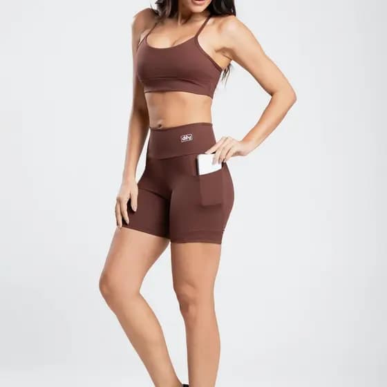 Conjunto Feminino Fitness Básico Poliamida Short Com Bolso Lateral e Top Marrom