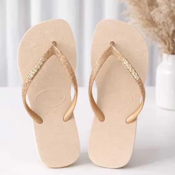 ✨Chinelo Feminino com Glitter/Brilho nas Correias | Confortável e leve | Envio Imediato✨