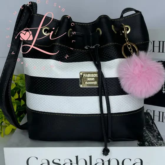 Bolsa Feminina Pequena Saco Transversal C/ Chaveiro Pompom