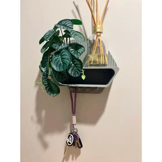 Porta Chaves de Parede Moderno com Prateleira e 4 Ganchos | Organizador Decorativo