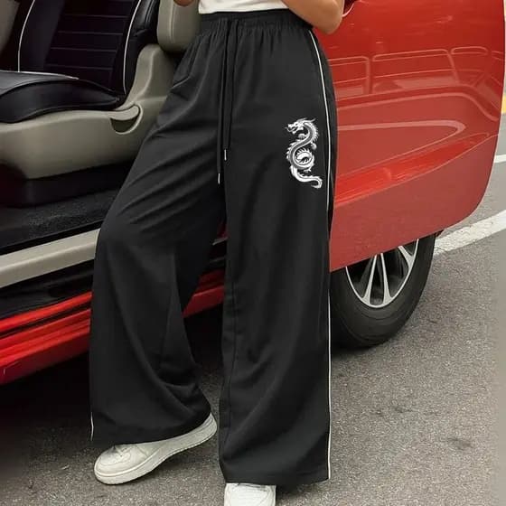 Calça Pantalon Feminina Preta com Estampa de Dragão K-pop Y2K Tecnosport - Estilo Streetwear