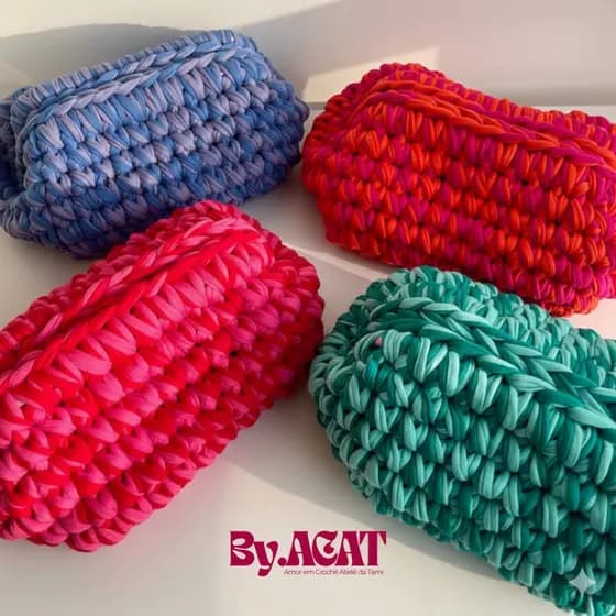Necessaire de Crochê com Alça Removível - Bag Júpiter de Crochê - Necessaire Júpiter