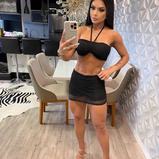 Conjunto Moda Feminina Saia e Top Arrastão