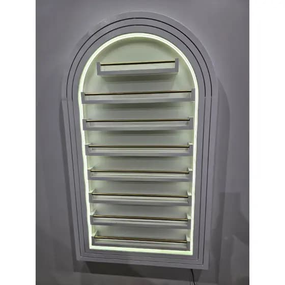 Expositor de Esmaltes com Arco Romano e LED 110x65cm | Display Decorativo para Salão e Esmalteria