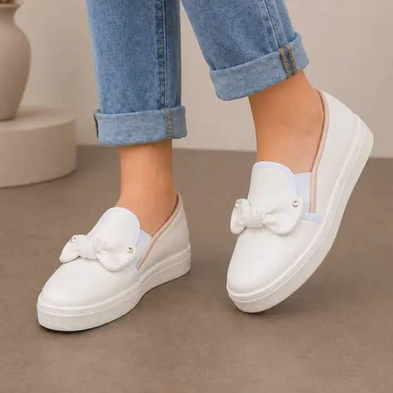 Tênis Feminino Casual Laço Confortável Sapatenis Macio Slip On Sapatilha Calce Fácil Delicado Tênis Branco Área Saude