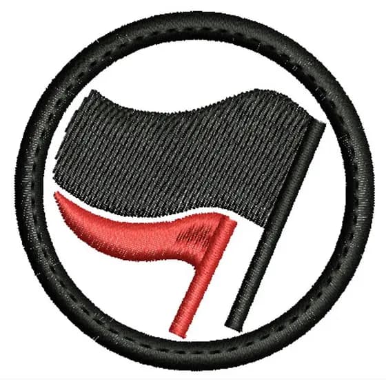 Patch bordado antifascista com carrapicho, para costurar ou termocolante