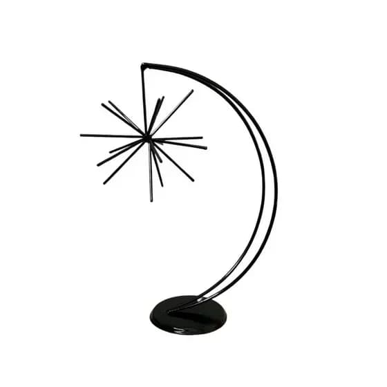 Objeto Decorativo Lua e Ouriço – Design Abstrato em Metal Preto e Dourado